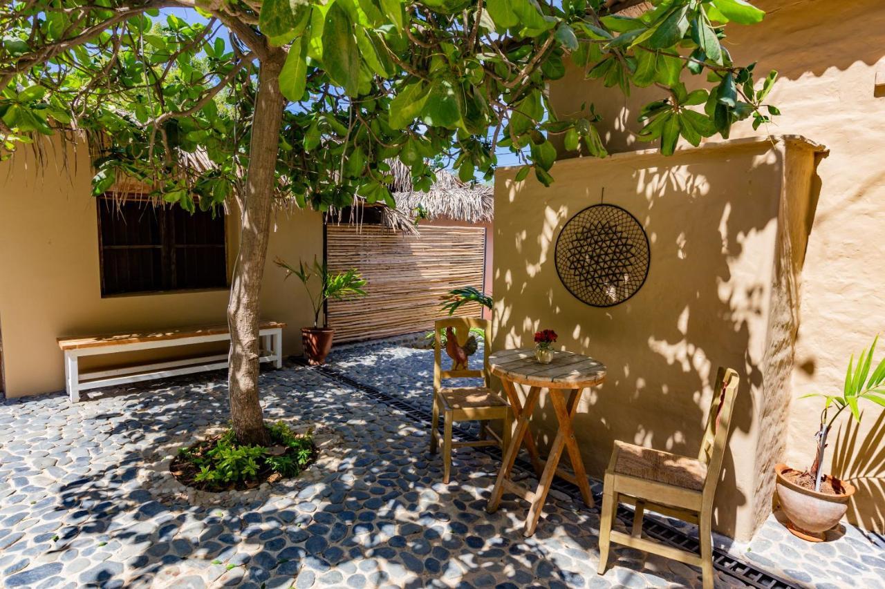 Amai Luna مانكورا المظهر الخارجي الصورة